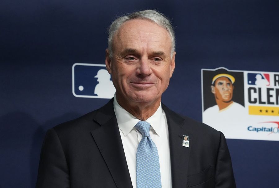 MLB: World Series-Toronto Blue Jays at Los Angeles Dodgers