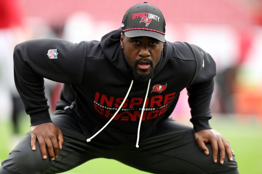 Buccaneers LB Lavonte David retires after 14 seasons